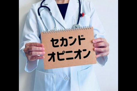 見た目が自然な入れ歯あります