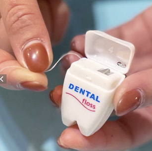 毎日デンタルフロスを使いましょう